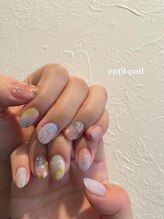 エム ネイル(emu nail)/絵画風デザイン