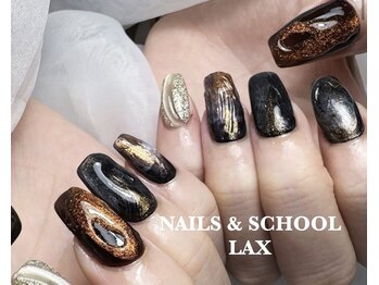 ラックス 神戸元町(LAX)/