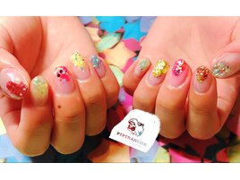 クリアベースのニュアンスネイル