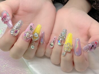 カットアンドスタイル クラウン(Cut & Style Clown)/ジェルやり放題 ［横浜/横浜駅］