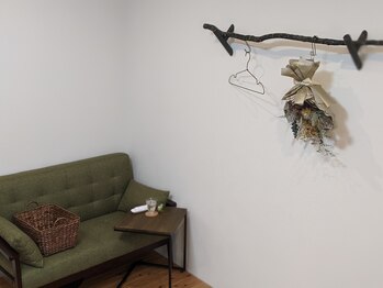 イブーアレーズ(Hibou a l'aise)/待合