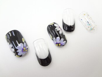 ネイルサロン クイール 小山店(NAIL SALON QUILL)/フレンチ×フラワーアート