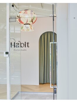 ハビット 池尻大橋店(Habit)/おしゃれで分かり易い入口です♪