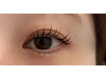 ティアラ(Tiara)/まつげデザイン