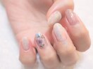 派手すぎないシンプルネイル♪