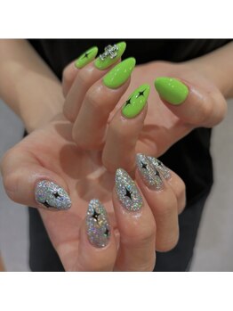 ウェイビーズ ネイル(wavy's.nail)/キラキラネイル