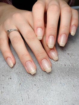 レヴィオ(Revio_)/シンプルネイル