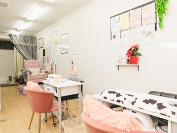 アロハマイネイルアンドアイラッシュ/《店内》