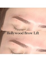 プレジール(plaisir)/ハリウッドブロウリフト