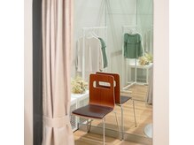 エアクロサロン(airCloset Salon)の雰囲気（落ち着いた雰囲気の試着室で、プロのコーディネートを堪能）