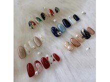 12月定額ネイル　カラー、ストーン変更無料。パラジェル\6600