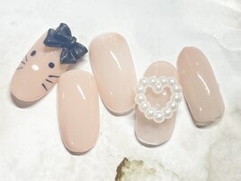 キティちゃんネイル