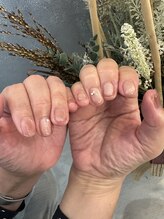 プルメリアドット(Plumeria.)/オフィスネイル