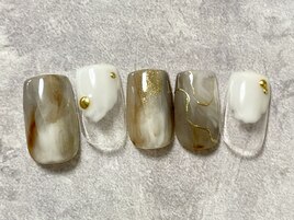 グレー×ブラウンニュアンス