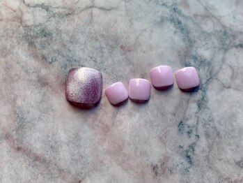 ミーム(meme)/マグネットフットネイル