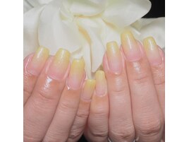 パステルラメイエローグラデ