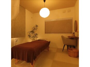 トトノリス(Totonoris)/サロン風景!