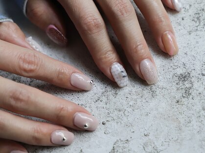 ディー ネイル アイラッシュ ヤバ(DEE nail×eyelash yaba)の写真