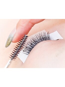 ボリュームのある目元にしたい