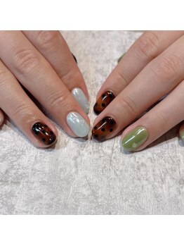 ビューティマーケット アングゥ(BEAUTY MARKET ungu)/ドットネイル