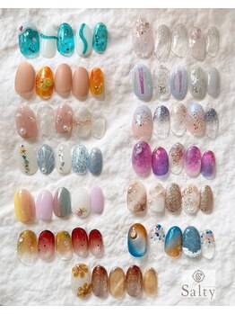 ネイルアンドアイラッシュサロン ソルティ 寺田町(salty)の写真/手元が綺麗に見える上品デザインが豊富！【マンスリー¥5500円季節の選べるデザインコース¥6160円】