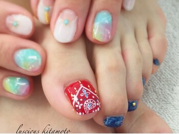 ラシェスキタモト (luscius kitamoto)/アロマキャンドル&ペイズリー柄