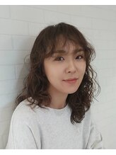 ルキナ(LUCINA) 関 涼子