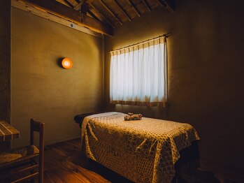 ナチュラルハーブス 灯り 淡路(Natural Herbs AKARI)/エレメントルーム『地の部屋』