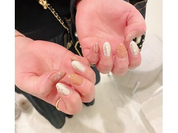 はあとねいる 宝塚店/