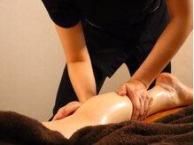ケア(Care)の雰囲気（カラダの至る所を丁寧に流していきます）