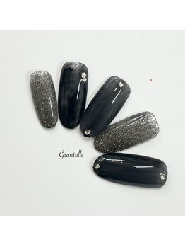 グランチュール(Grantulle)/ブラックネイル