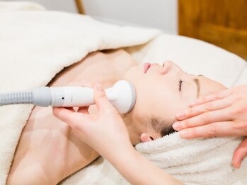 私のエステ 銀座の写真/【第一印象を変える☆】小顔にラジオ波RF&毛穴の汚れにはピーリングでスッキリ！ツルツルお肌に導きます♪
