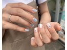 シンプルブルーネイル