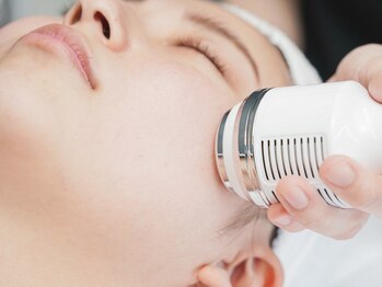 ソレヴィア(SOLEVIA)の写真/【最新美容機器×自然の恵み】を融合させたオーダーメイドケアが魅力！AI搭載の肌診断機でお肌を徹底分析◎