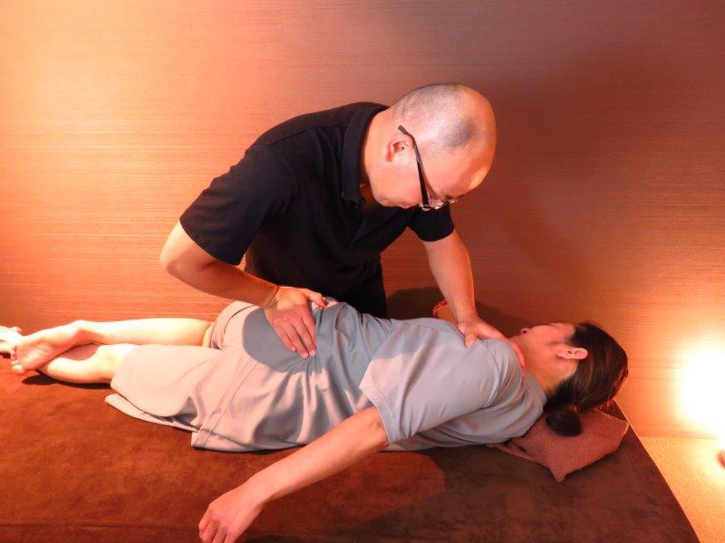 全身ほぐし/骨盤矯正付90分\9800