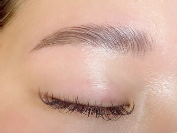 バモス(Vamos)/ハリウッドブロウリフト