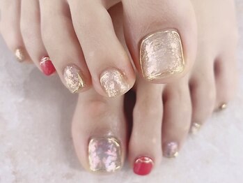 アモ ネイル(Amo NAIL)の写真/【オフ＋ケア込パラジェルワンカラ-フット¥6000】カラーMIXもOK◎とっておきの1色で指先から気分を上げて★