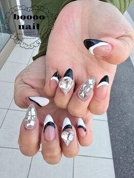 ブーネイル(boooo nail)/モノトーンネイル