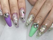 ラックス 神戸元町(LAX)/Vカットストーンは王道！