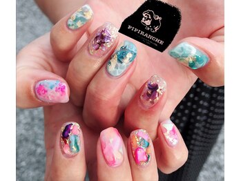ピピランチェ(PIPIRANCHE)/個性派シェルネイル