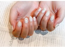 ブリノス(BLINOSS)/ホワイト☆ブライダルデザイン