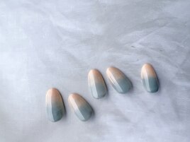 ふんわり2色グラデネイル