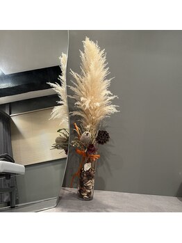 キクキク(KIKUKIKU)/母が生けた作品