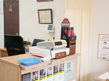 ひまわり整骨院/受付/肩こり/マッサージ