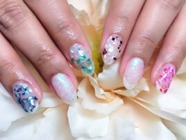 キラキラシェル埋め尽くしネイル