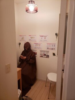 アドニス(ADONIS)の写真/【完全個室のよもぎ蒸し】周りを気にせず冷え・むくみ対策！美肌になりたい方、妊活中の方にもおすすめ☆