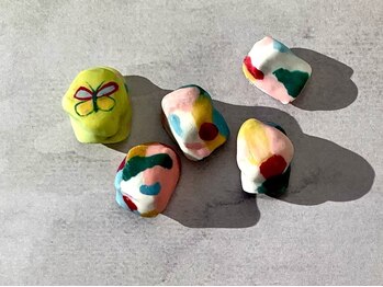 ゆびノさき イバラキシ(ibarakishi)/ポコポコマットデザイン