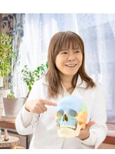 小顔矯正 イザト整体院(IZATO) 猪里 理世