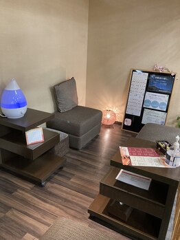 癒し処 かれん マルナカ新居浜店/待合室