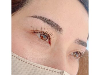 マム(MOM)の写真/自まつ毛の状態を見極めて丁寧に施術します☆あなたのなりたいを実現！”まつ毛美人”でモテる♪